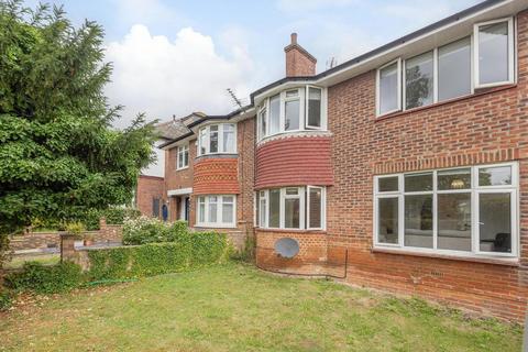 4 bedroom semi-detached house for sale, London W3