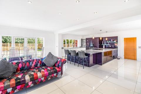 7 bedroom detached house for sale, Woodlands Avenue, Walsall, WS5