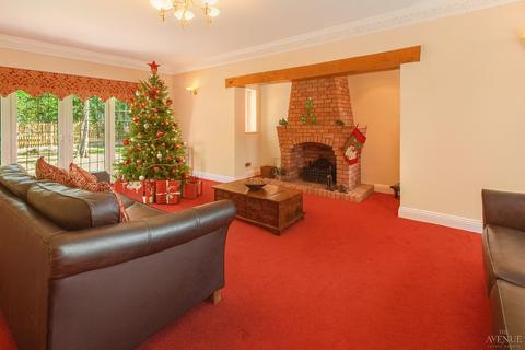 7 bedroom detached house for sale, 27A Woodlands Avenue, Walsall, WS5