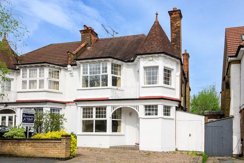 PARK CRESCENT, FINCHLEY, N3