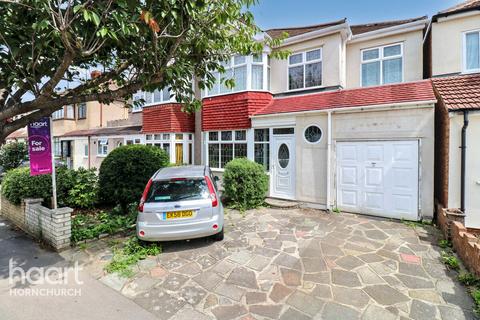 undefined, Albany Road, Hornchurch