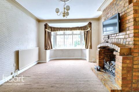 undefined, Albany Road, Hornchurch