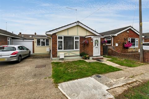 3 bedroom detached bungalow for sale, Metz Avenue, Canvey Island SS8