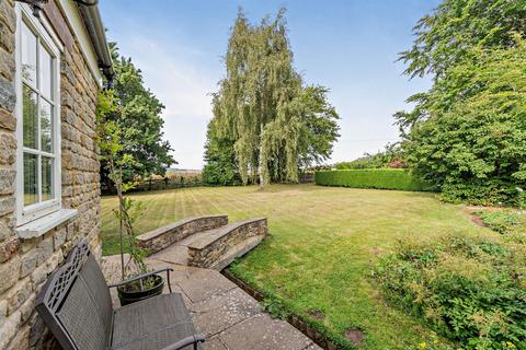 12 Wakerley Road, Harringworth, Corby, NN17 3AH