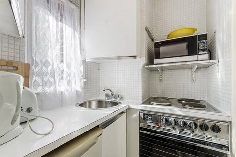 Studio to rent, University street, Bloomsbury, London, WC1E