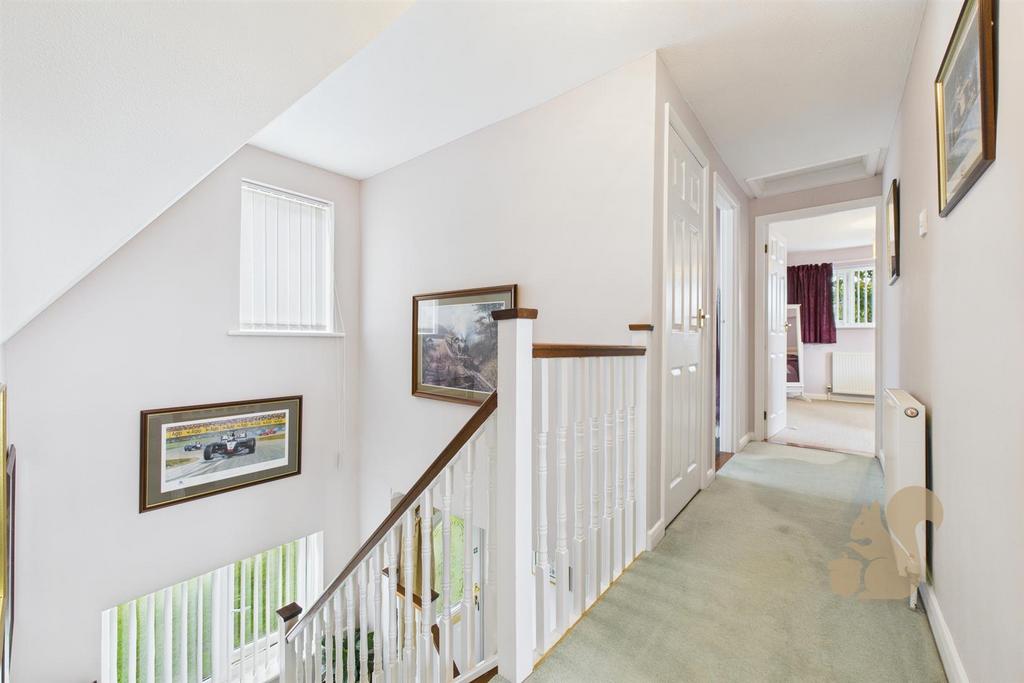 CAM03877 G0-PR0231-STILL013.jpg