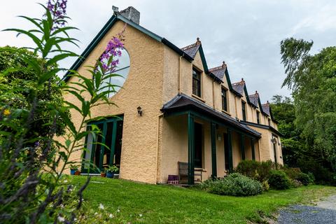 undefined, Tyllwyd Mansion, Tanygroes, Cardigan, SA43