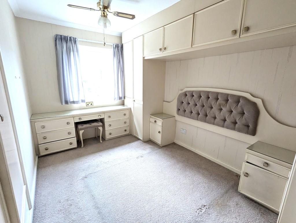 Rotherhamforsalemasterbedroom