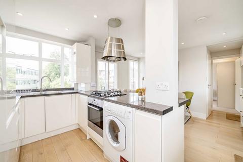 1 bedroom flat to rent, Cleveland Street, London W1T