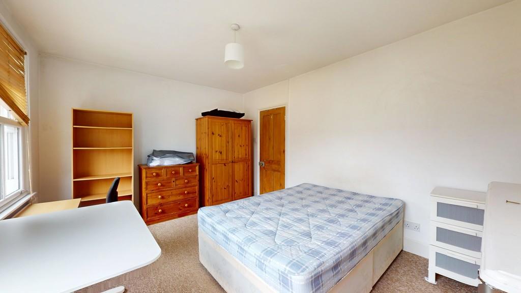 Bedroom 3- Angle 2