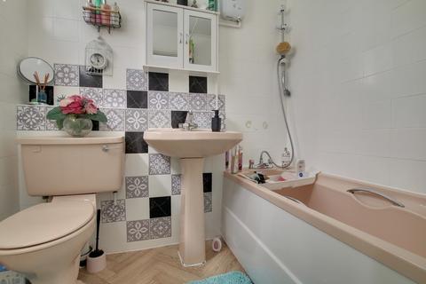 28 Bevills Close, Doddington, March, PE15 0TT