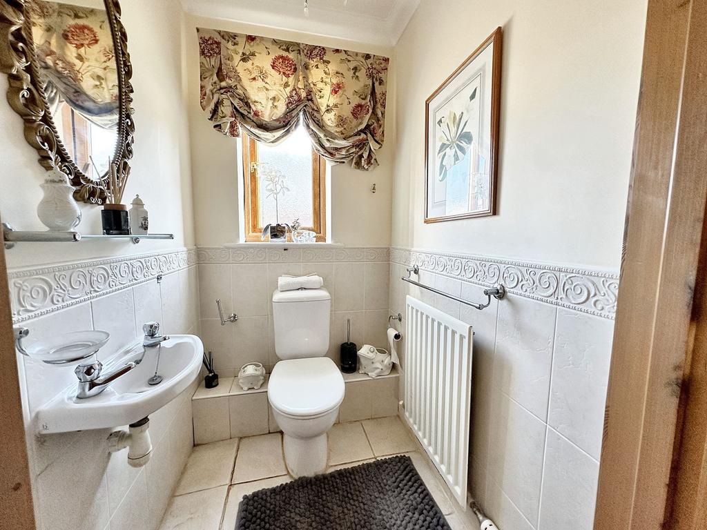 Ground floor WC