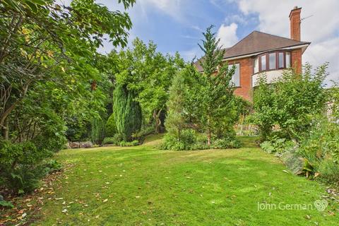 4 bedroom detached house for sale, St. Johns Road, Rowley Park, Stafford