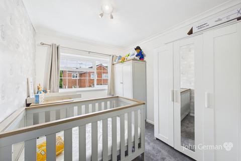 68 Stanley Crescent, Uttoxeter, ST14 7BD