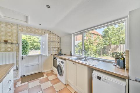 Riverbank Martins Road, Brockenhurst, SO42 7TP