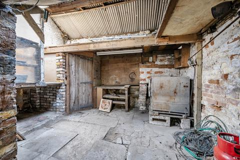 3 bedroom terraced house for sale, Cainscross Road, Stroud, GL5