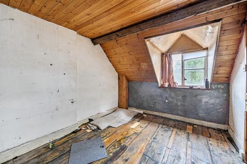 3 bedroom terraced house for sale, Cainscross Road, Stroud, GL5