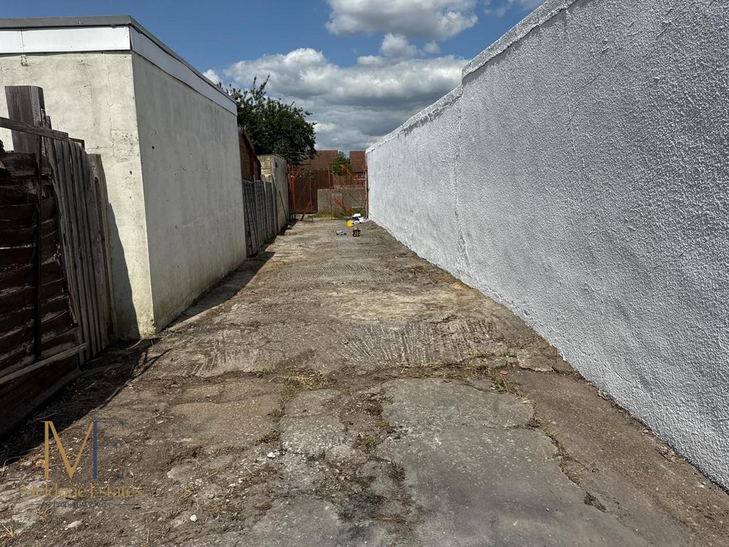 Access road