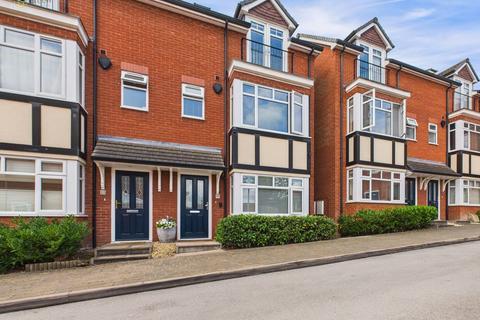 5 Anvil Place, Sutton Coldfield, B75 7JW