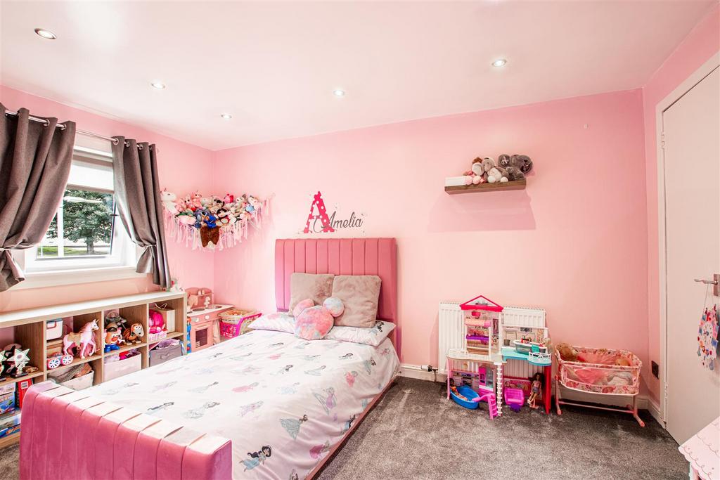 Second.bedroom-1.jpg