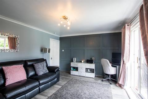 6 Bannerman Place, Clydebank, G81 2UG