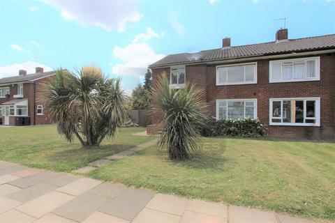 2 bedroom flat for sale, Reservoir Road, London N14