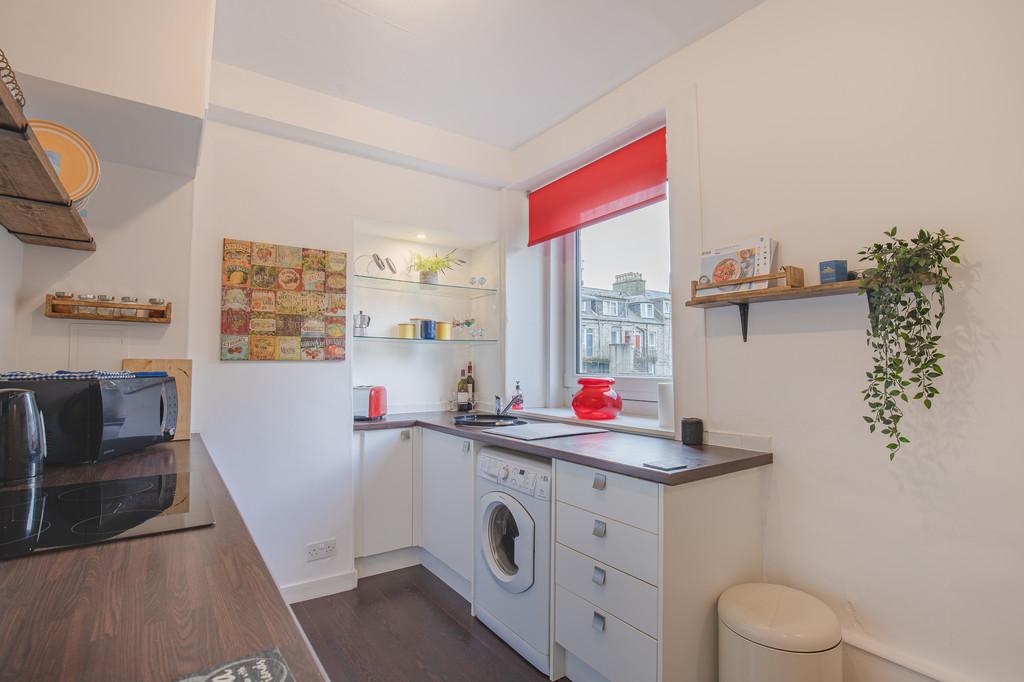 Kitchen Angle2