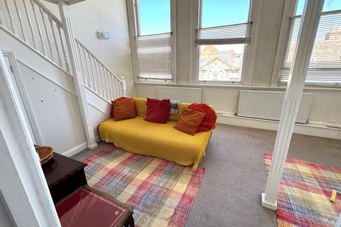 2 bedroom flat for sale, Trowbridge
