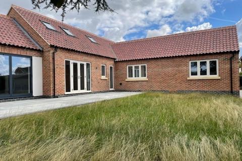 4 bedroom detached house for sale, Waterford lane, Cherry Willingham