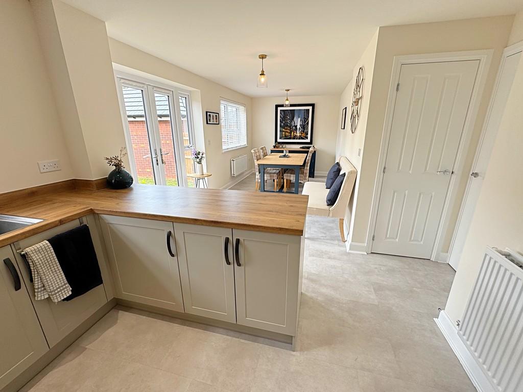 Kitchen to Diner 2