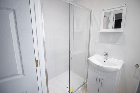 1 bedroom in a house share to rent, Oakwood Road, Leicester