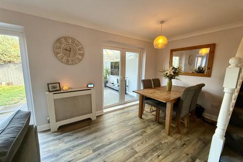 3 bedroom semi-detached house for sale, Alverton Drive, Darlington