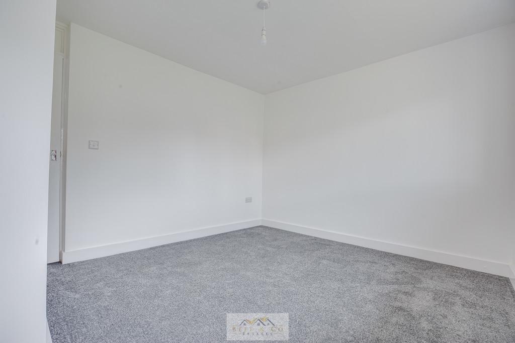 Bedroom 2.1