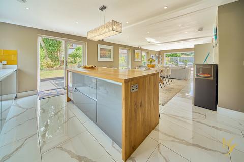 5 bedroom detached house for sale, Worcester WR6