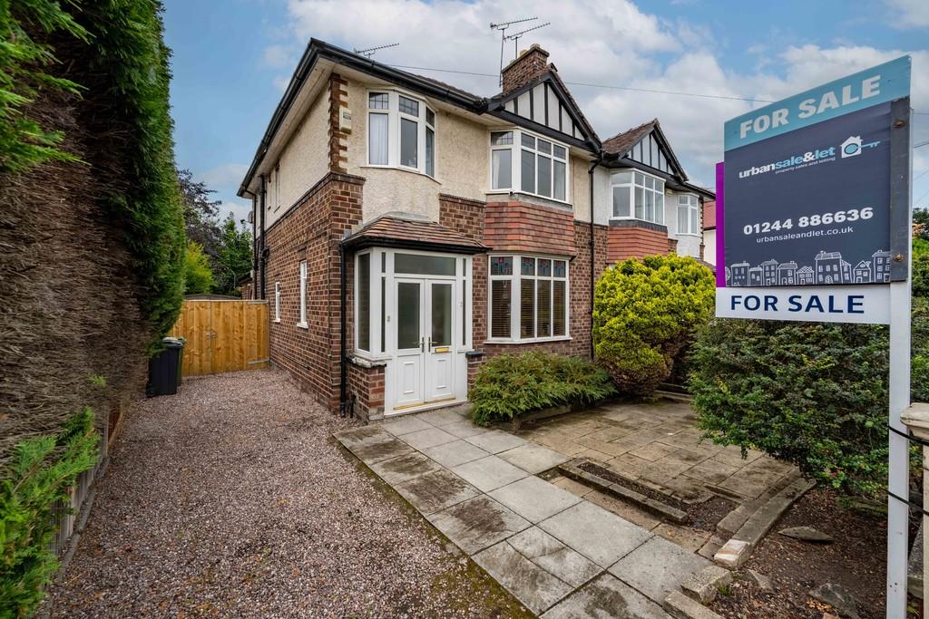 2 Knowsley Road, CH2 3 RL-1