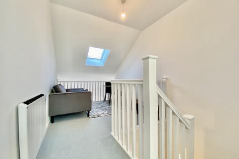 undefined, Viaduct Road, Leeds, West Yorkshire, LS4