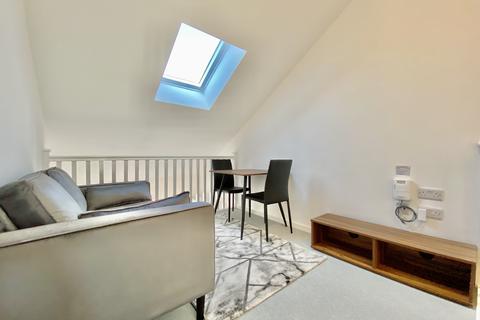 undefined, Viaduct Road, Leeds, West Yorkshire, LS4