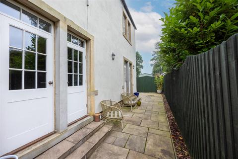 1 bedroom flat for sale, Farrer Lodge, Clapham Station
