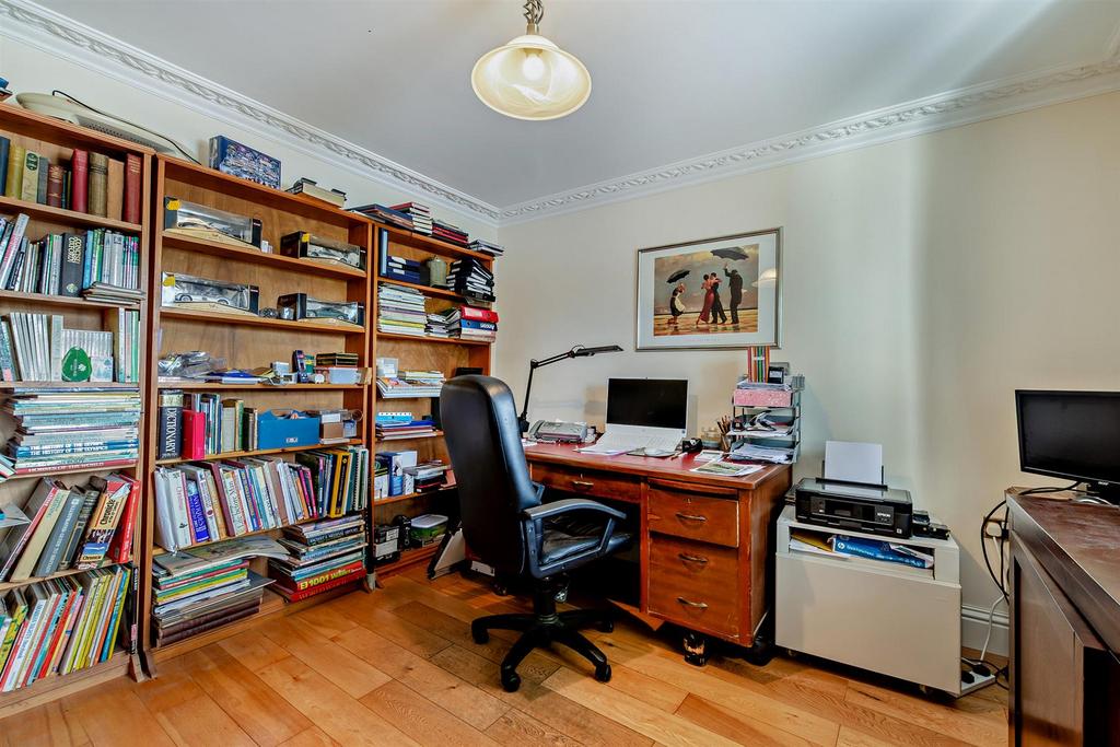 8658307-interior09-800.jpg