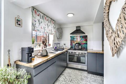4 bedroom detached house for sale, Grange Lane, Barnsley