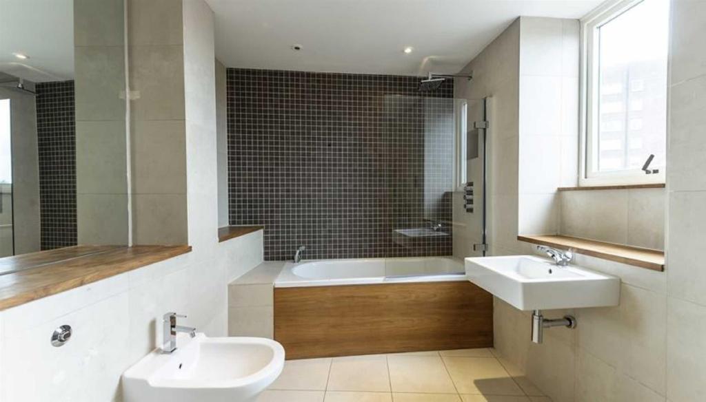 Strathmore-court-regents-park-nw8-2