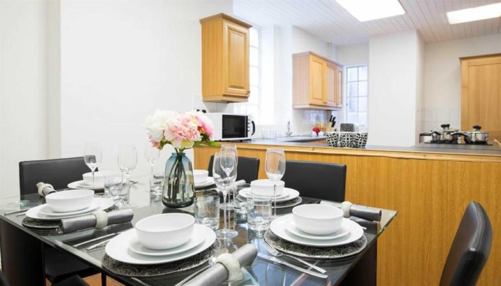 Strathmore-court-park-road-st-johns-wood-nw8-2