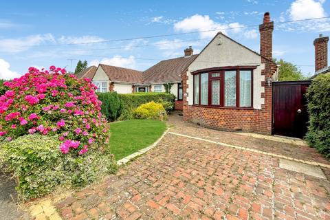 2 bedroom semi-detached bungalow for sale, Mixes Hill Road, Luton, Bedfordshire, LU2 7TX