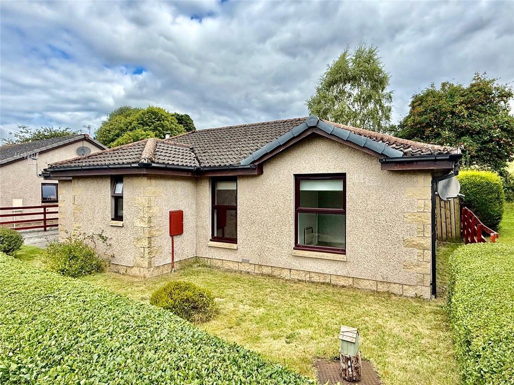 11 Innewan Gardens