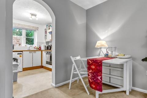 63 Boakes Drive, Stonehouse, GL10 3QW