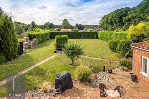5 bedroom detached house for sale, Shortthorn Road, Stratton Strawless, Norwich
