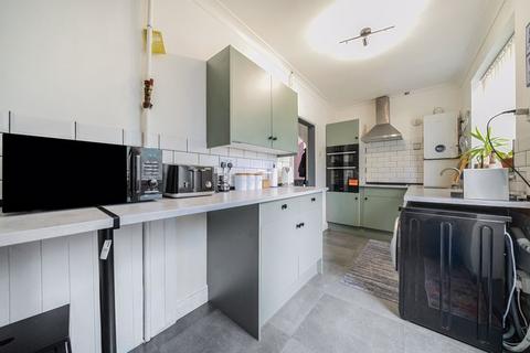 52 Langbrook Road, London, SE3 8RB