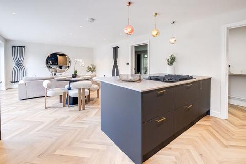 4 bedroom semi-detached house for sale, Anstruther Road, Edgbaston. Birmingham. B15 3NW