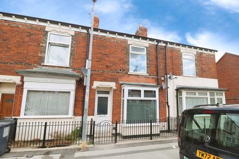 2 bedroom terraced house to rent, Estcourt Street, East Hull