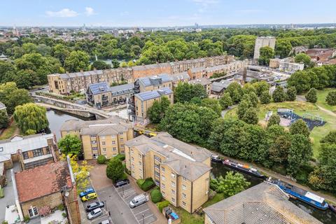 undefined, Twig Folly Close, Bethnal Green, E2